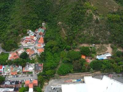 TERRENO EN LA TRINIDAD 
