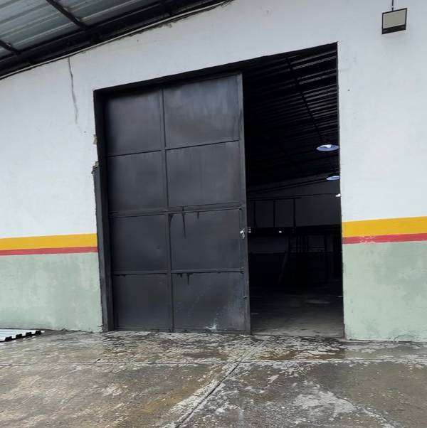 Galpón en alquiler Bello Monte 280m2 