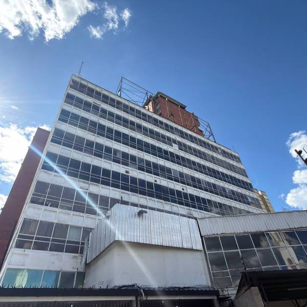 Excelente, Oficina de 135 m² con factibilidad de adaptarla a tu modelo de negocio