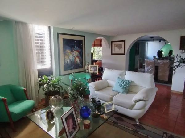 Apartamento en Alquiler "Cumbres de Curumo"