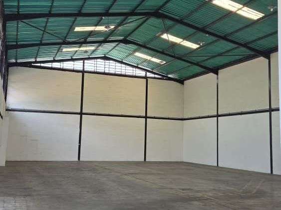 GGalpón en alquiler de 570 mts2 total
Zona industrial Castillito Municipio. SOLO CLIENTES 