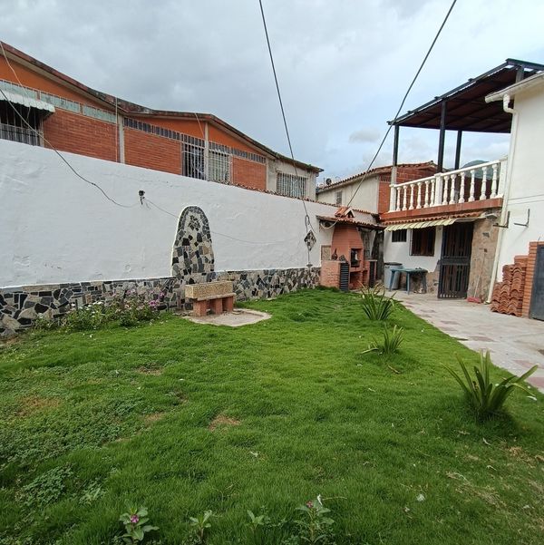 Casa en Venta Conjunto Residencial Londres, Urbanización Valle Arriba