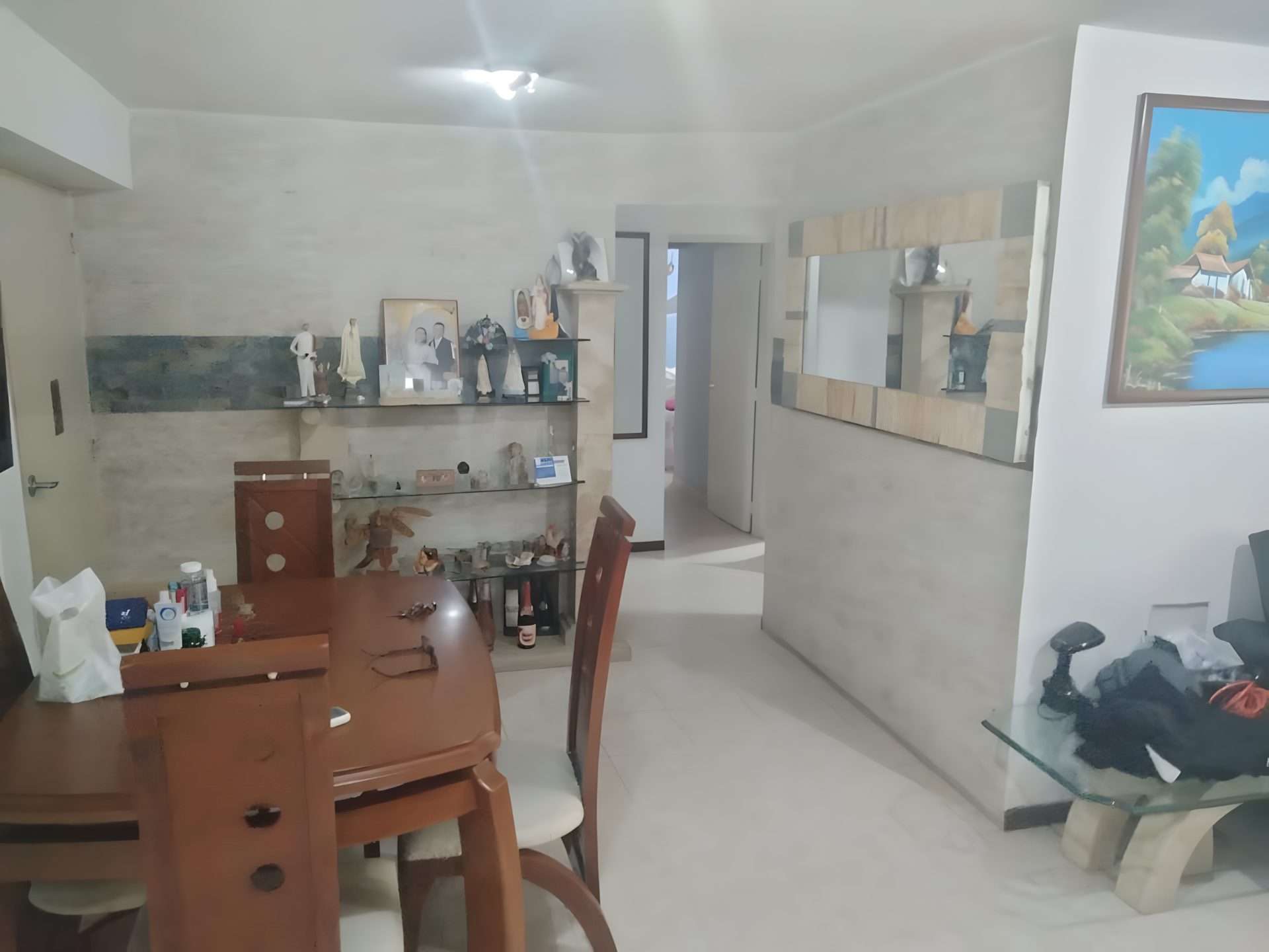 Venta de Apartamento a Media Cuadra de Sambil La Candelaria