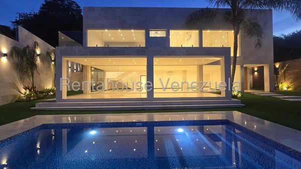 Casa en Venta Prados del Este 27-6635