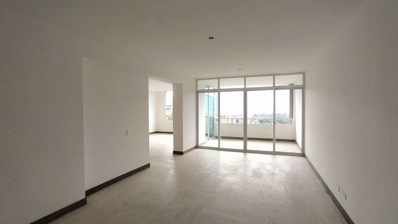 Apartamento dúplex/Venta/Lomas del Sol/227m2 + 350m2 de terraza