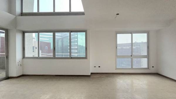 Venta de Penthouse Duplex en la Urbanización Campo Alegre Bella