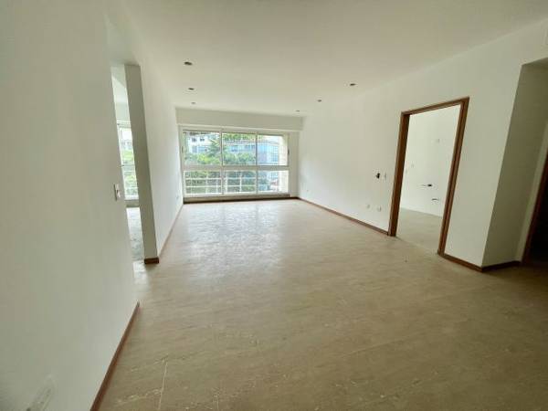 Venta de Apartamento en la Urbanización Lomas de las Mercedes Bella