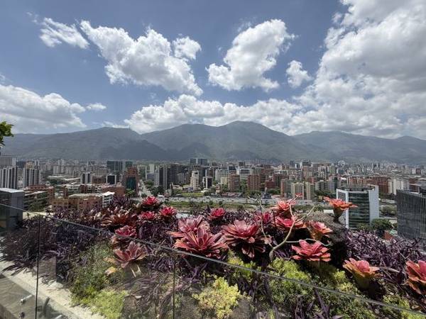 EXCLUSIVO APARTAMENTO EN ALQUILER EN LAS MERCEDES BELLA
