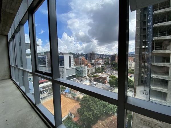  OFICINA EN VENTA EN LAS MERCEDES CFM Anma