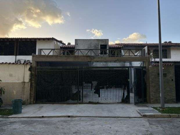 CASA EN VENTA TERRAZAS DE CLUB HIPICO OLGA