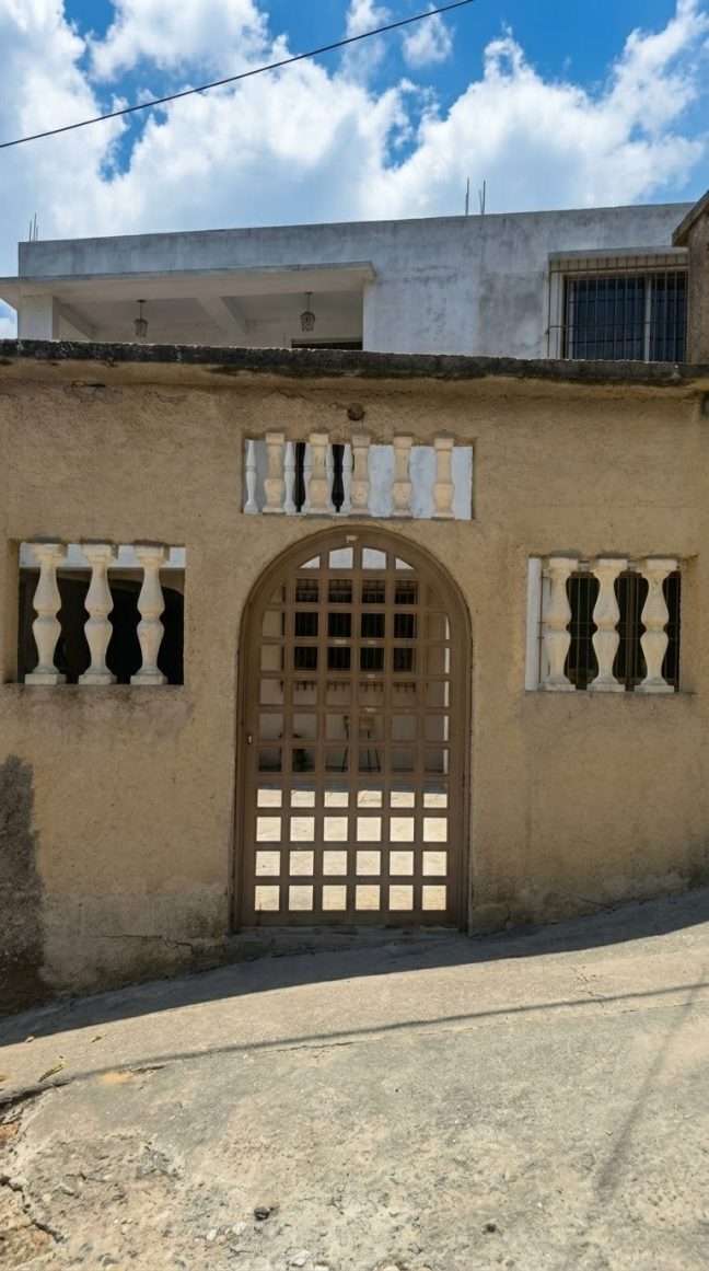 Casa en Venta - El Junquito LiCo