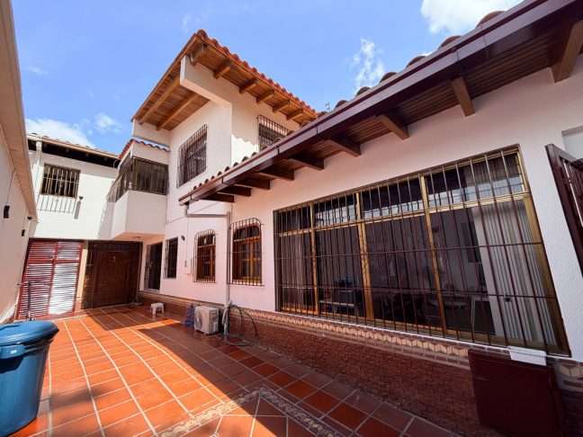 CASA EN LA TRINIDAD EN VENTA CARM