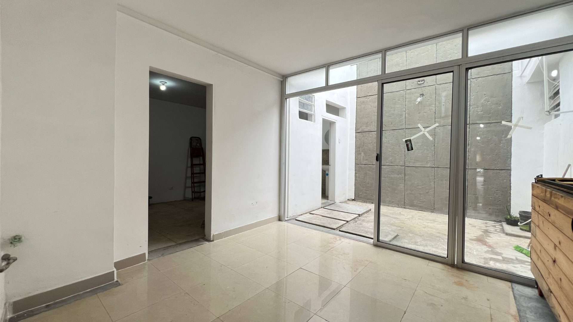 Oficina/Alquiler/Santa Eduvigis/20m2 - 14m2 - 10m2