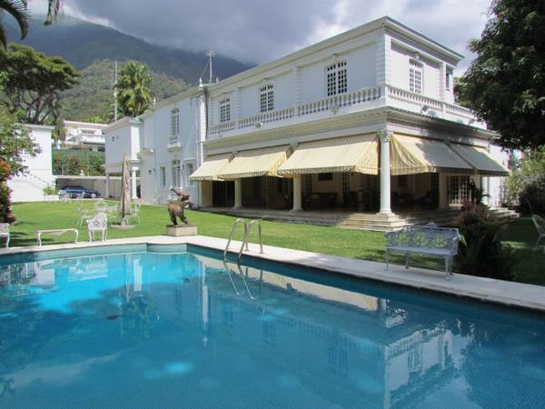Casa en Venta Country Club 26-16148