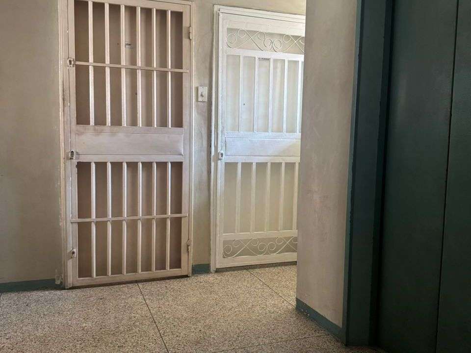 Apartamento en Alquiler Urbanización El Centro Amoblado