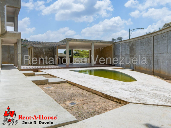 Casa En Venta Prados Del Este 27-2720