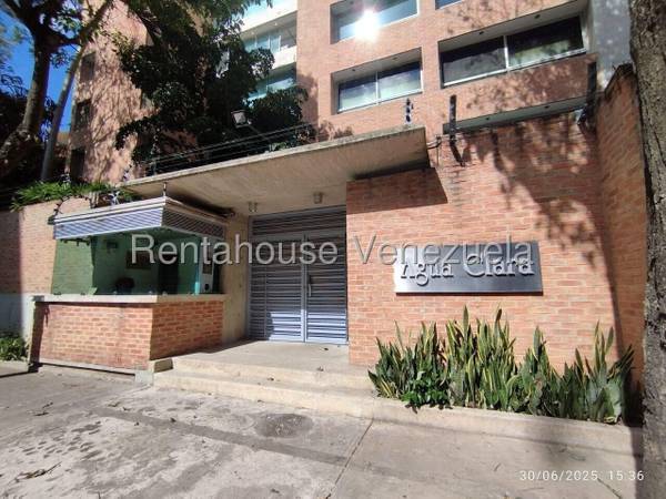 Apartamento en alquiler en los naranjos de las mercedes 