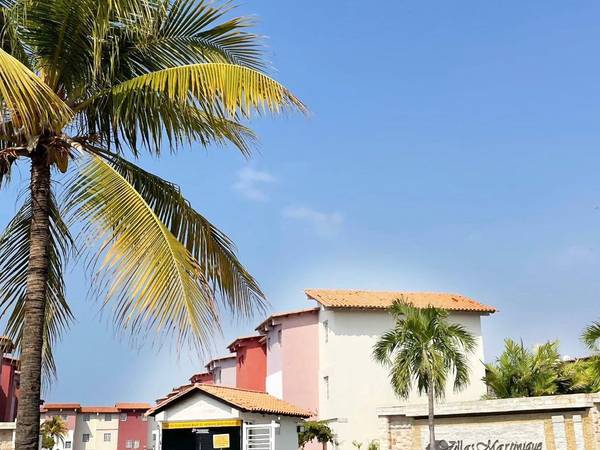 En venta Th en el C.R.Villas Martinique Lechería 