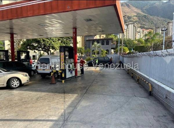 Estación de Servicio en Venta Terrazas del Ávila 25-24144