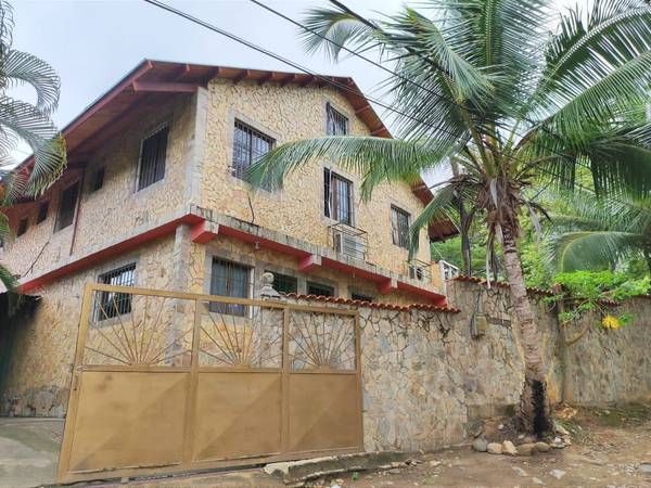 Venta casa en Salamanca La Asunción, Margarita