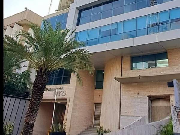 Alquiler/oficina/las Mercedes/780M2