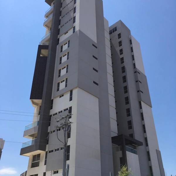 “OPORTUNIDAD DE INVERSIÓN” APARTAMENTO VENTA TORRE 9 MARACAIBO VENEZUELA API 9365