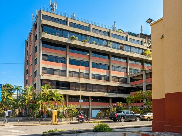 Oficina en Alquiler alta zona Empresarial 