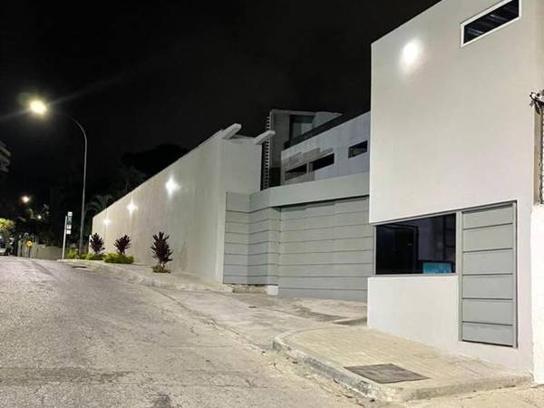 Venta/Mansion/Altamira/1.797,64m2 9H, 12B, 12P