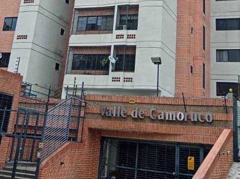 Apartamento en valles de camoruco