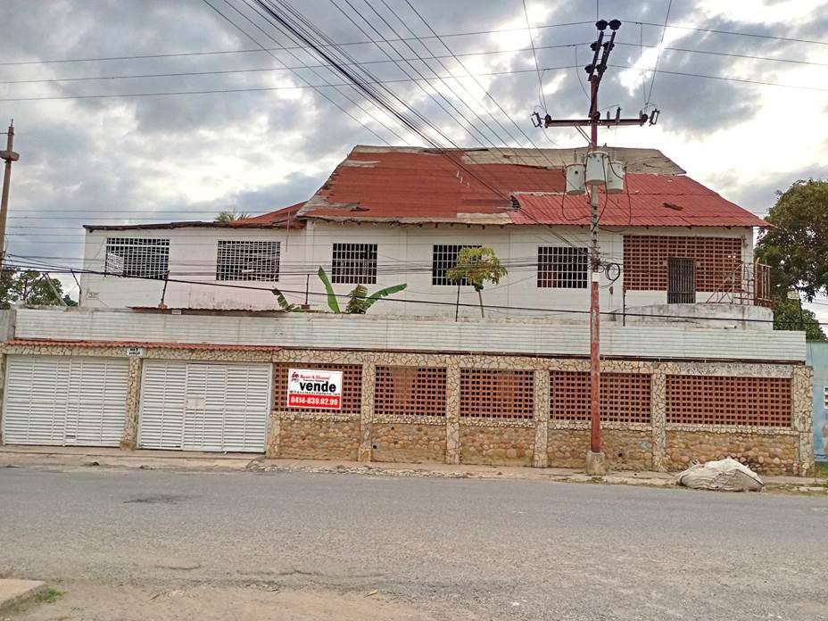 Posada/Hotel En Zona Turística El Peñon