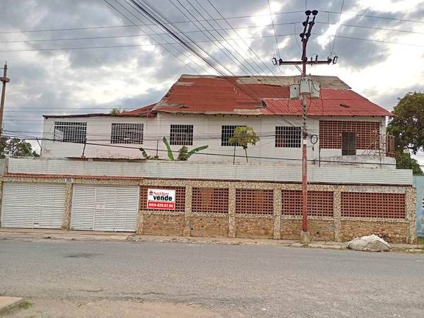 Posada/Hotel En Zona Turística El Peñon