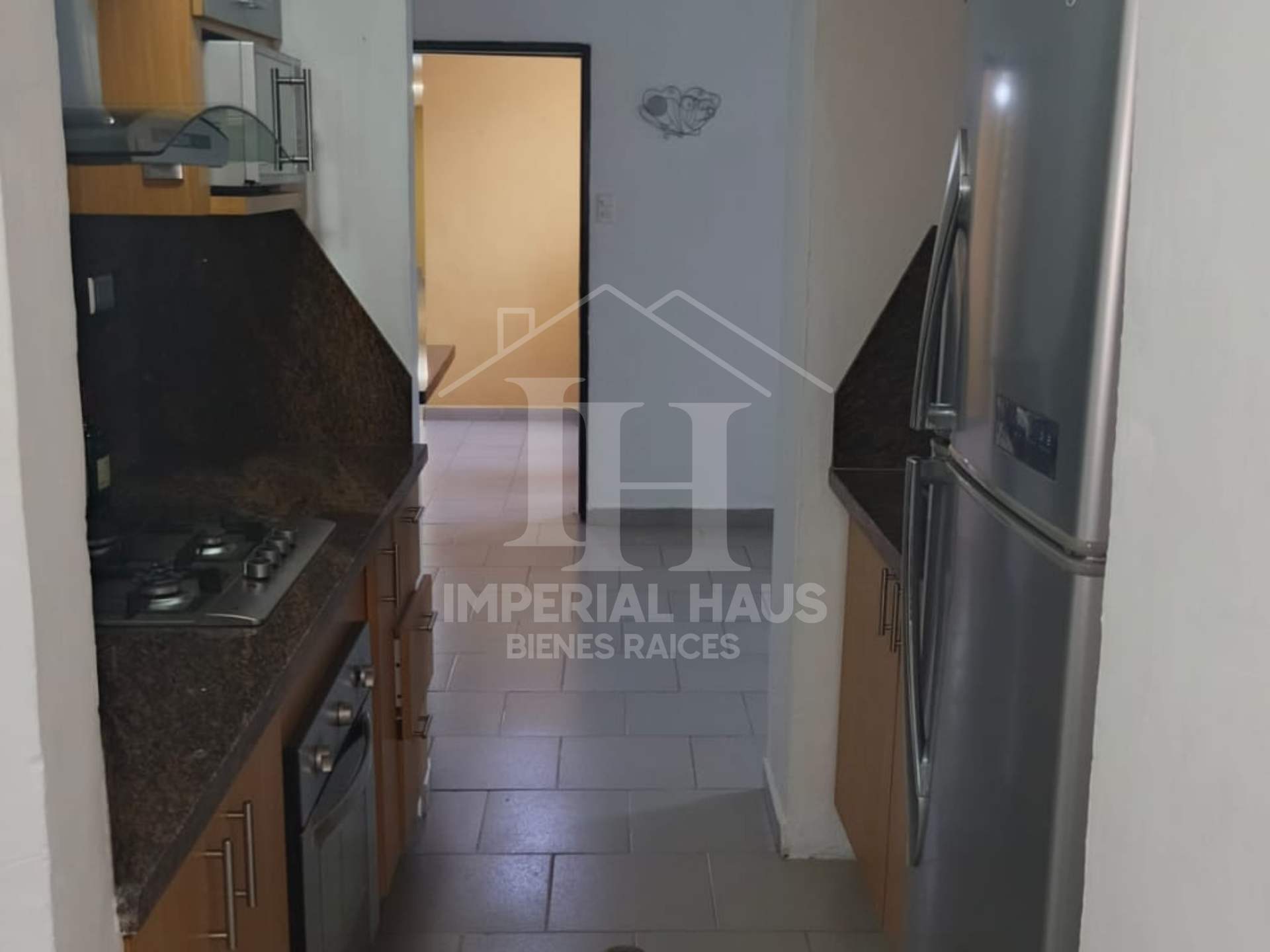 Apartamento en Alquiler Paraparal 