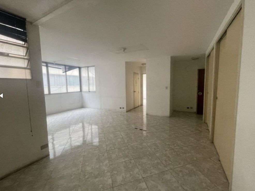 Oficina En Alquiler/ 55m2/ El Rosal (chacaito)