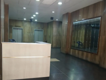 Oficina Para Remodelar En Venta - Edificio Gral. Páez - Esquina La Marrón (precio Negociable)
