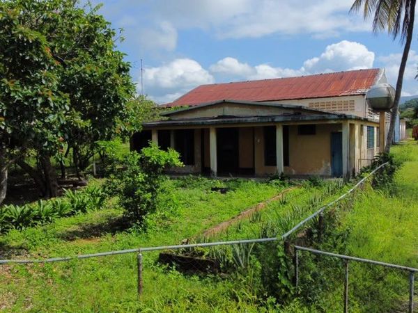 Una casa tres galpones de diferente medidas 08 hectárea de terreno productivas 27-1207 