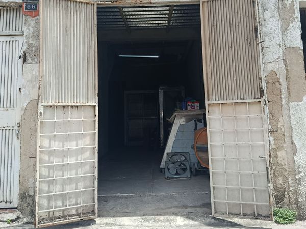 Local Comercial en Obra Gris 