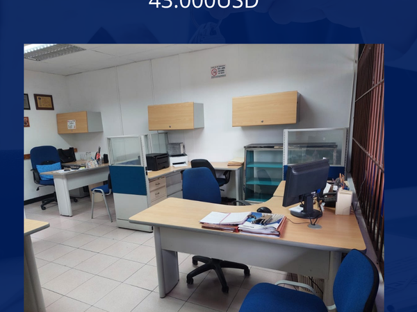 Oficina amoblada 