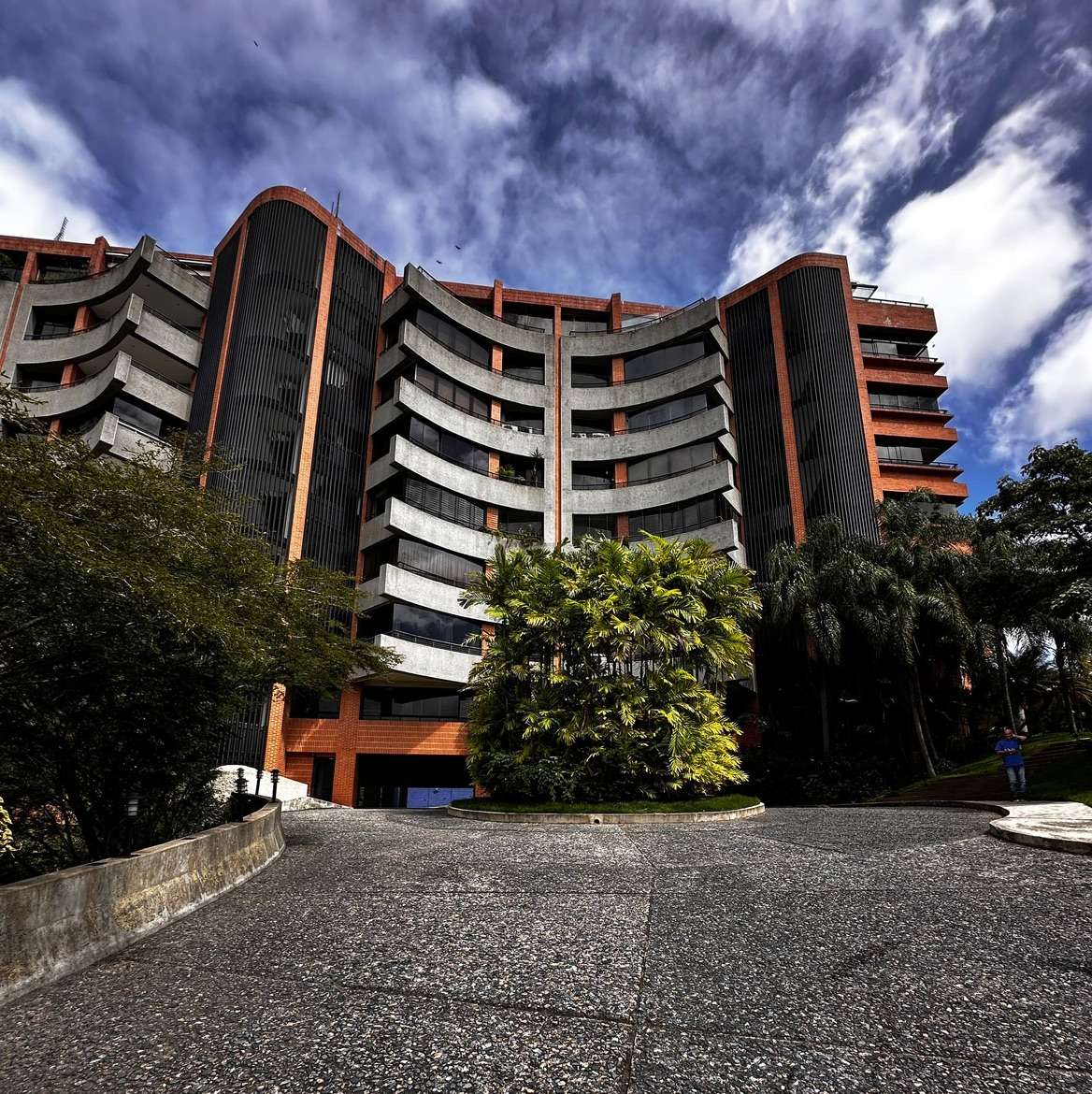 Exclusivo Apartamento en Alquiler: El Refugio Perfecto para Altos Ejecutivos